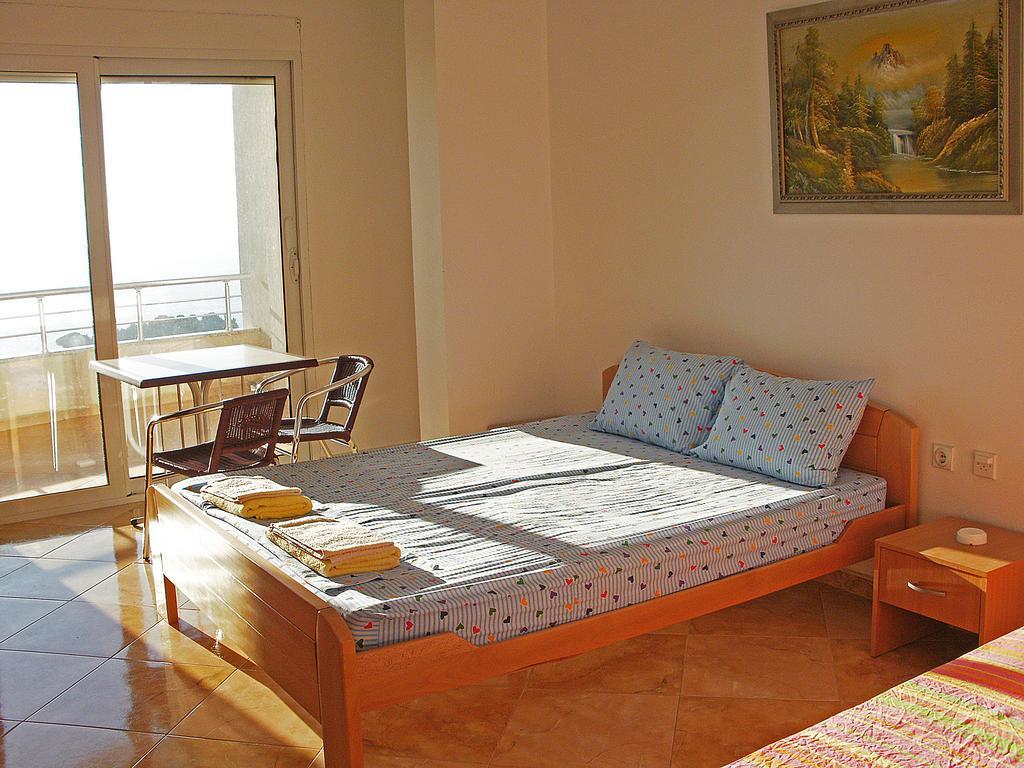 Panorama Alaj 3*