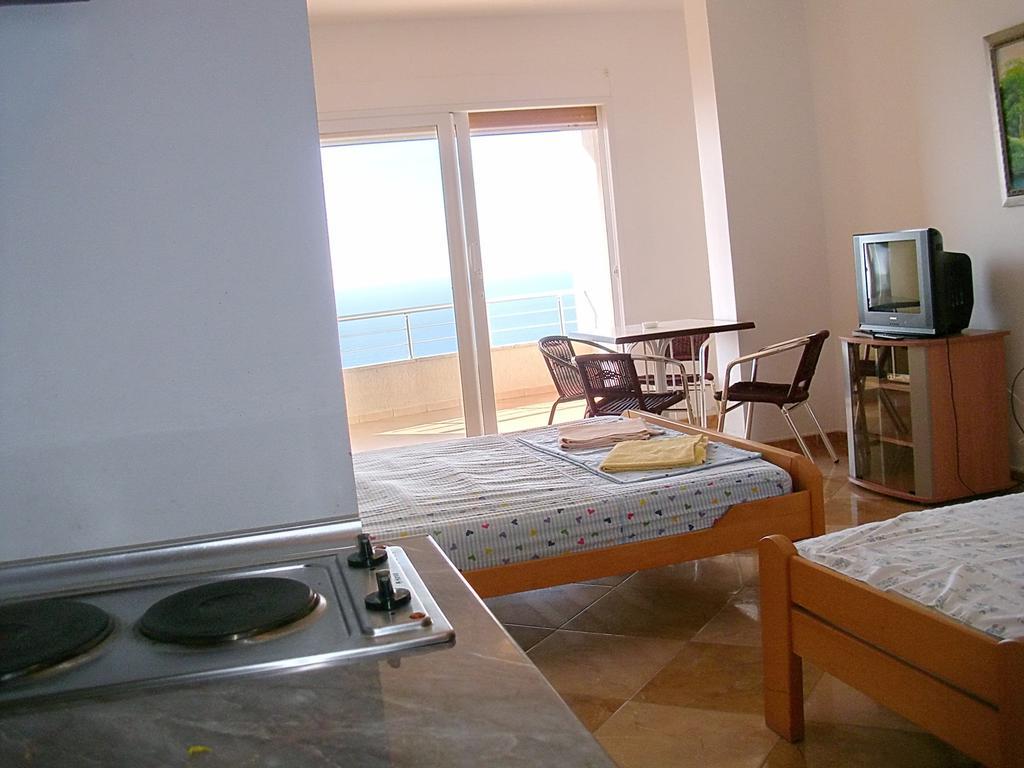 Panorama Alaj 3*