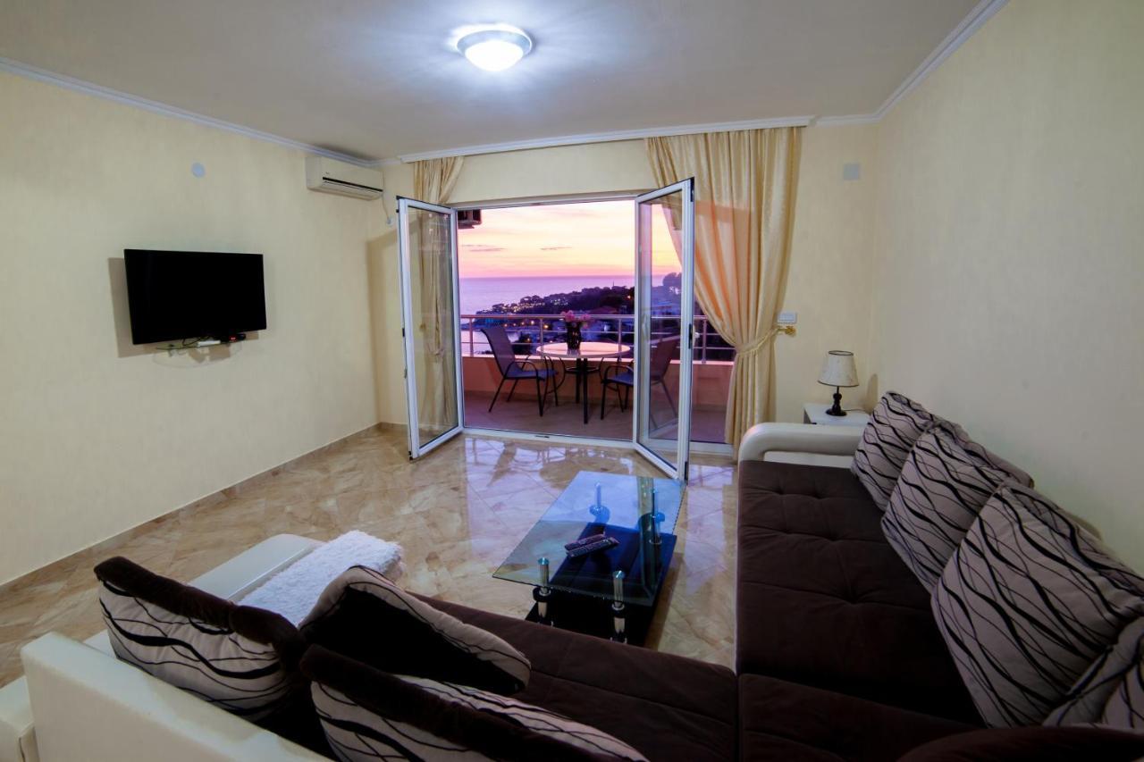 Panorama Alaj